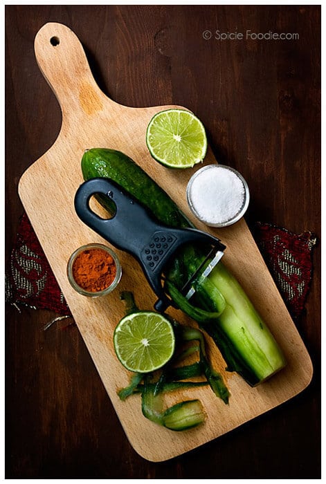 如何用智利和青柠制作墨西哥黄瓜