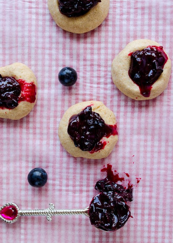 Thumbprint Cookies with Blueberry Jam | giverecipe.com | #blueberry #jam #cookies