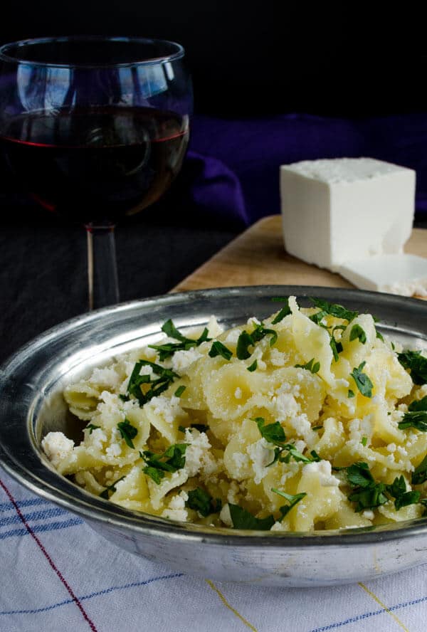 Pasta with Feta and Parsley | giverecipe.com | #pasta #feta 羊乳酪和欧芹意大利面| giverecipe.com | #意大利面#羊乳酪