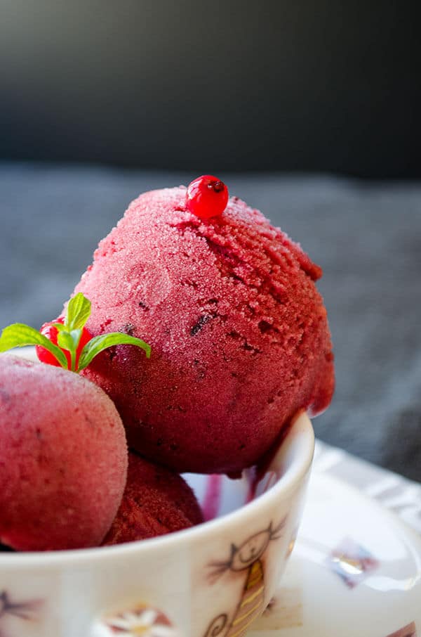 蔓越莓冷冻酸奶#冷冻酸奶#健康甜点#健康冰淇淋#夏日甜点