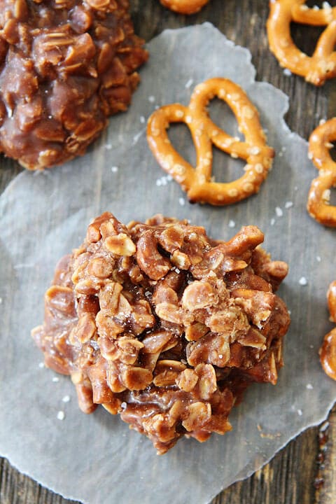 no-bake-chocolate-peanut-butter-pretzel-cookies