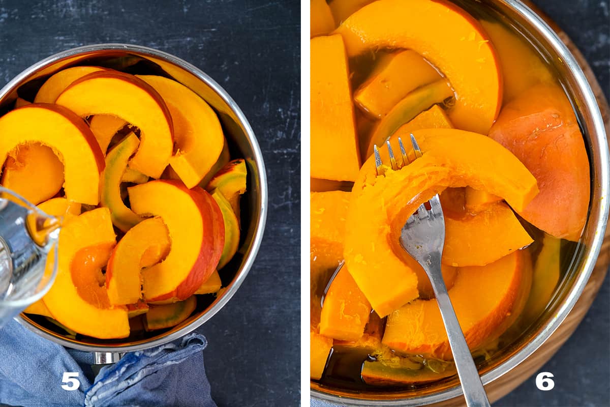 两张图片展示了如何在装满水的锅里煮南瓜片，直到叉子变软。